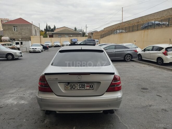 Mercedes E 240 2002, 221,000 km - 2.4 l - Bakı