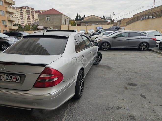 Mercedes E 240 2002, 221,000 km - 2.4 l - Bakı