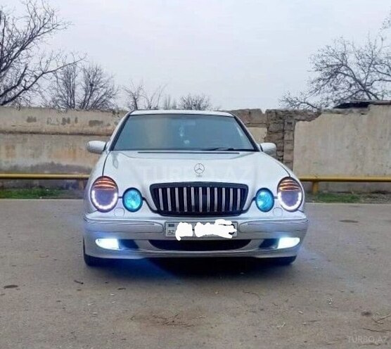 Mercedes E 300 1999, 350,000 km - 3.0 l - Şəki