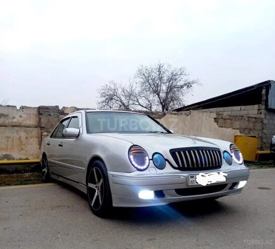 Mercedes E 300 1999, 350,000 km - 3.0 l - Şəki