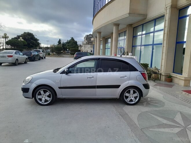 Kia Rio 2006, 390,000 km - 1.5 л - Bakı