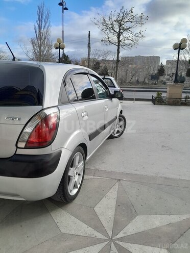 Kia Rio 2006, 390,000 km - 1.5 л - Bakı