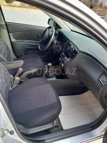 Kia Rio 2006, 390,000 km - 1.5 л - Bakı