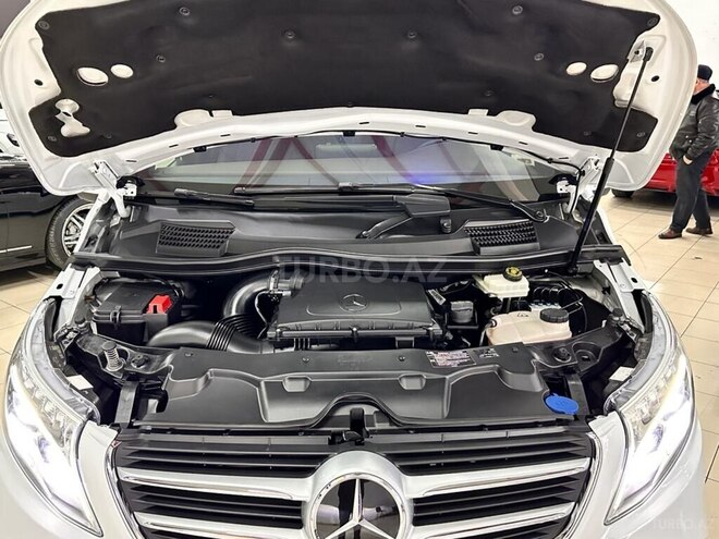 Mercedes V 250 2016, 84,500 km - 2.0 л - Bakı