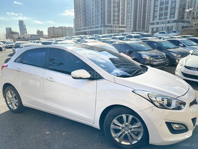 Hyundai i30 2014, 126,000 km - 1.6 л - Bakı