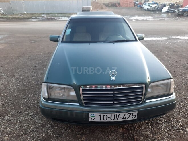 Mercedes C 200 1994, 300,000 km - 2.0 l - Quba