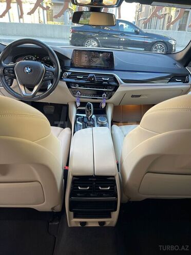 BMW 530 2019, 56,000 km - 2.0 л - Bakı
