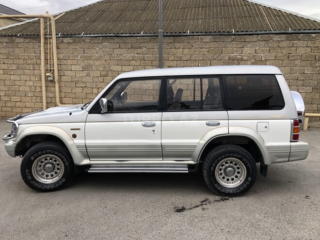 Mitsubishi Pajero 1997, 280,500 km - 2.8 l - Bakı