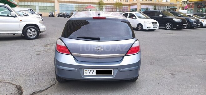 Opel Astra 2004, 273,200 km - 1.4 l - Bakı