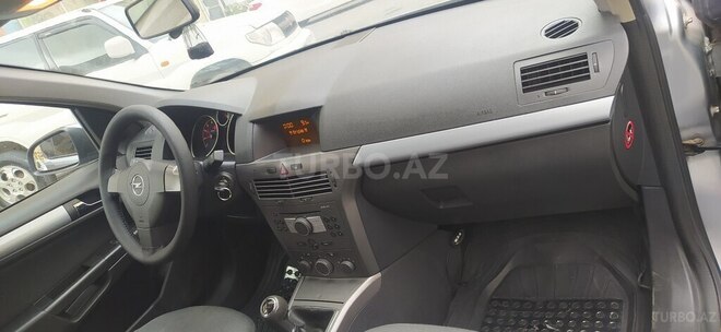 Opel Astra 2004, 273,200 km - 1.4 l - Bakı