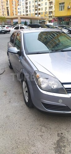 Opel Astra 2004, 273,200 km - 1.4 l - Bakı
