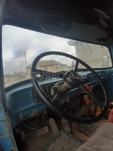 ZIL 130 1991, 254,525 km - 4.5 l - Salyan