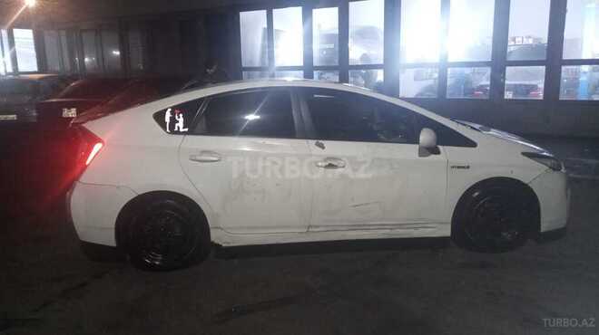 Toyota Prius 2010, 205,000 km - 1.8 л - Bakı