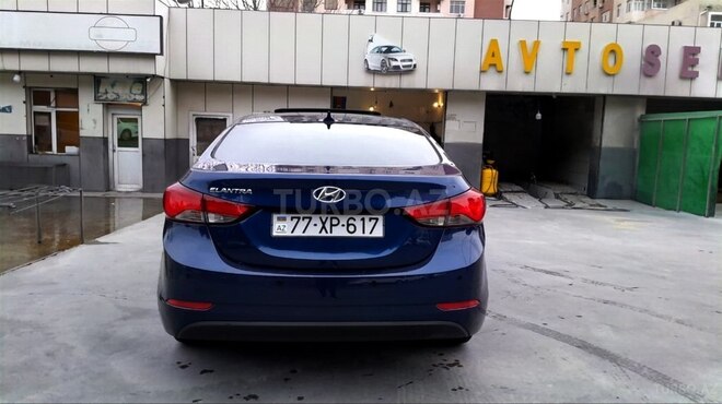 Hyundai Elantra 2015, 186,684 km - 1.8 l - Bakı