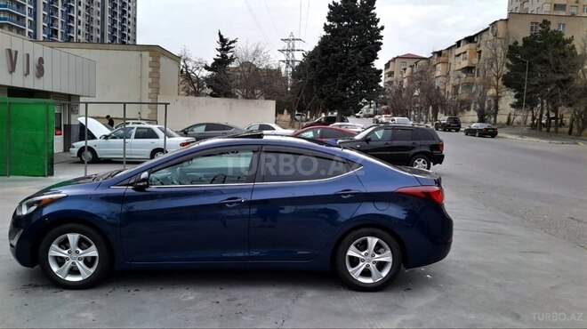 Hyundai Elantra 2015, 186,684 km - 1.8 l - Bakı