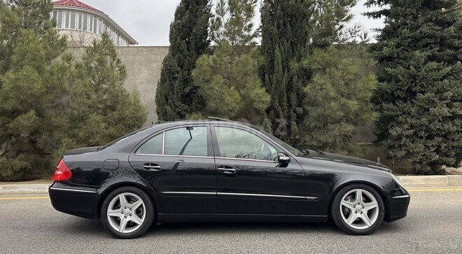 Mercedes E 320 2002, 248,000 km - 3.2 l - Bakı