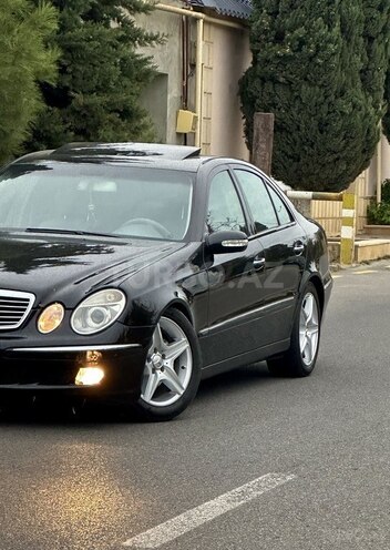 Mercedes E 320 2002, 248,000 km - 3.2 l - Bakı