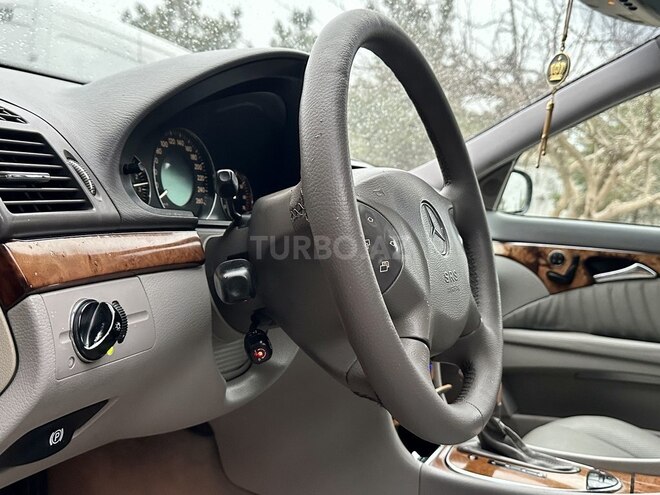 Mercedes E 320 2002, 248,000 km - 3.2 l - Bakı