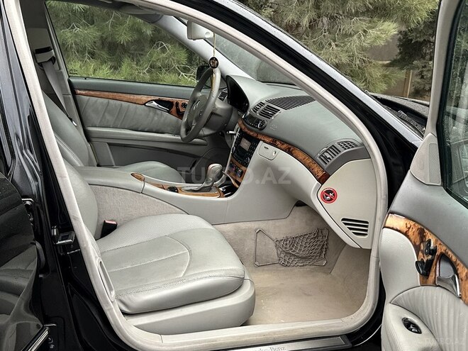 Mercedes E 320 2002, 248,000 km - 3.2 l - Bakı