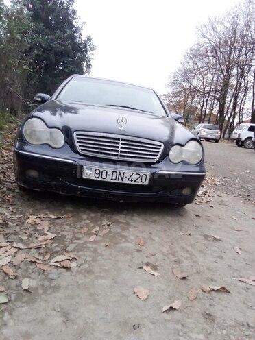 Mercedes C 240 2000, 100,000 km - 2.4 л - Masallı