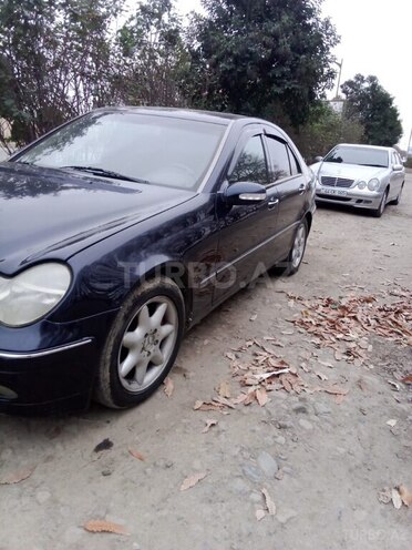 Mercedes C 240 2000, 100,000 km - 2.4 л - Masallı