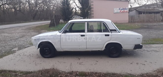 LADA (VAZ) 2105 1983, 11,200 km - 1.5 l - Xudat