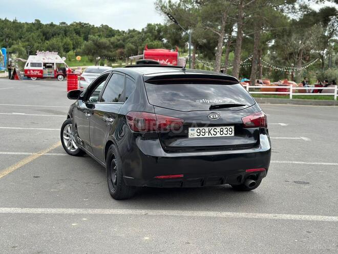 Kia Cerato 2011, 242,000 km - 2.0 l - Bakı