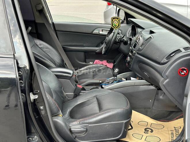 Kia Cerato 2011, 242,000 km - 2.0 l - Bakı