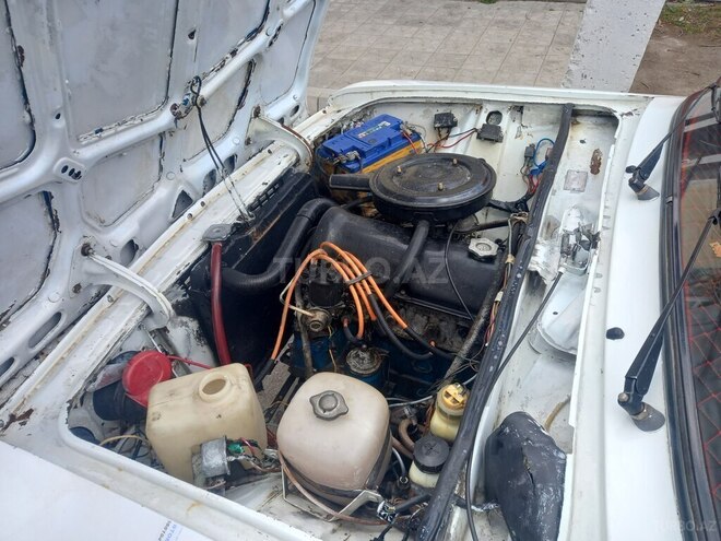 LADA (VAZ) 2106 1987, 15,600 km - 1.5 l - Qazax