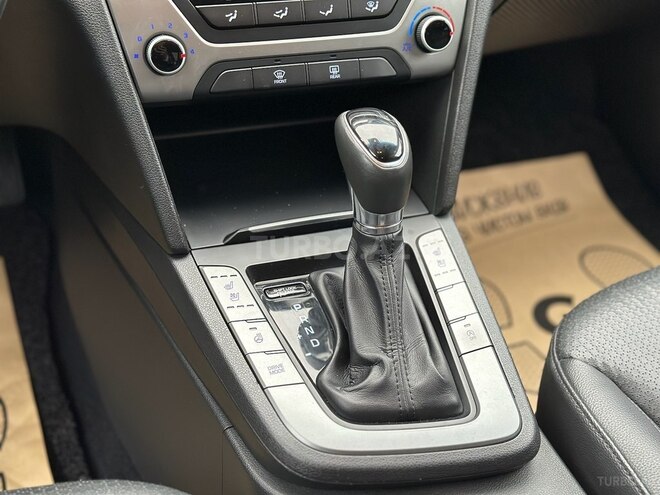 Hyundai Elantra 2016, 142,000 km - 1.6 л - Bakı