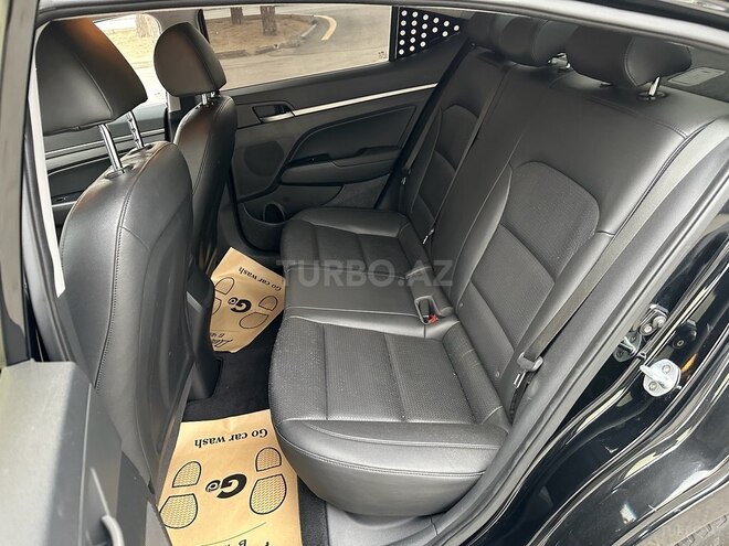 Hyundai Elantra 2016, 142,000 km - 1.6 л - Bakı