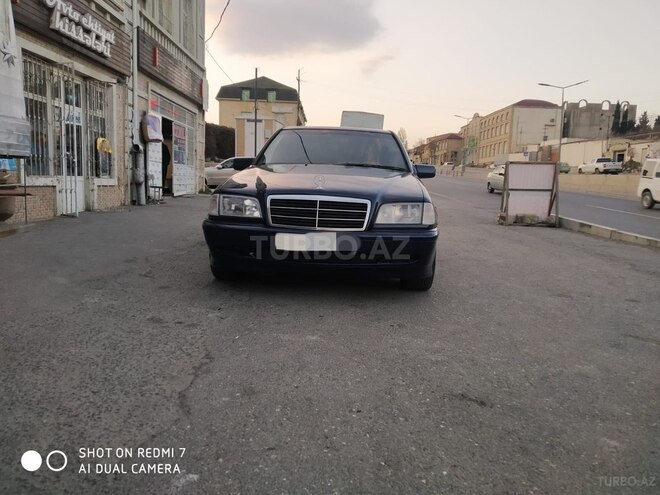 Mercedes C 240 2000, 248,356 km - 2.4 l - Bakı