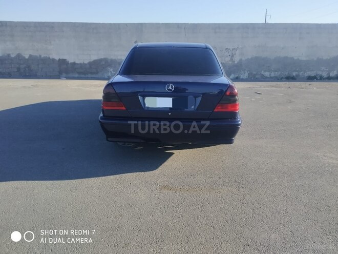 Mercedes C 240 2000, 248,356 km - 2.4 l - Bakı