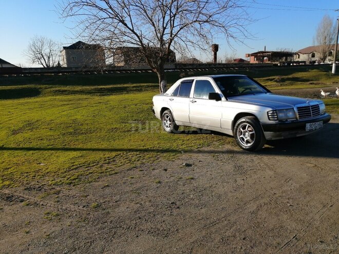 Mercedes 190 1992, 287,000 km - 1.8 л - Lənkəran