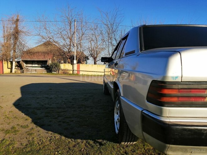 Mercedes 190 1992, 287,000 km - 1.8 л - Lənkəran