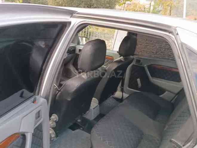 Opel Vectra 1993, 434,000 km - 2.0 l - Zaqatala