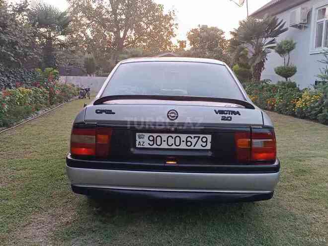 Opel Vectra 1993, 434,000 km - 2.0 l - Zaqatala