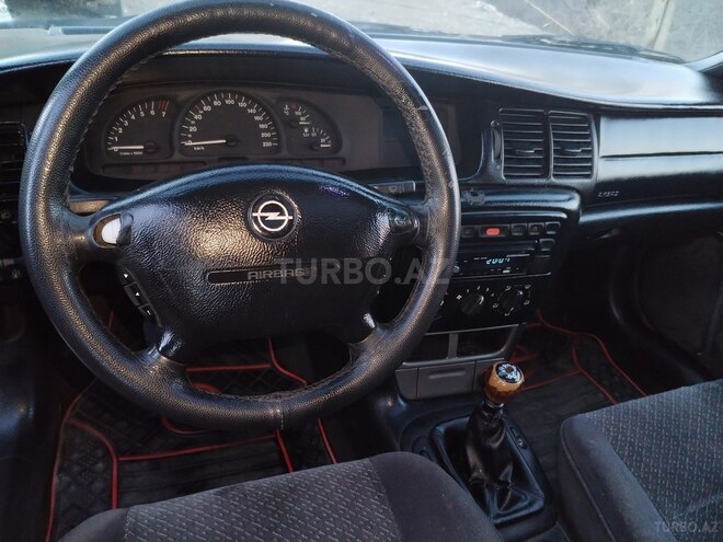 Opel Vectra 1997, 307,179 km - 2.0 l - Qazax