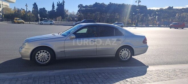 Mercedes E 270 2002, 456,812 km - 2.7 l - Bakı