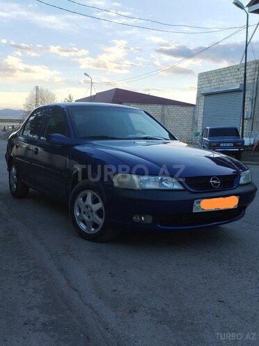 Opel Vectra 1997, 307,179 km - 2.0 l - Qazax