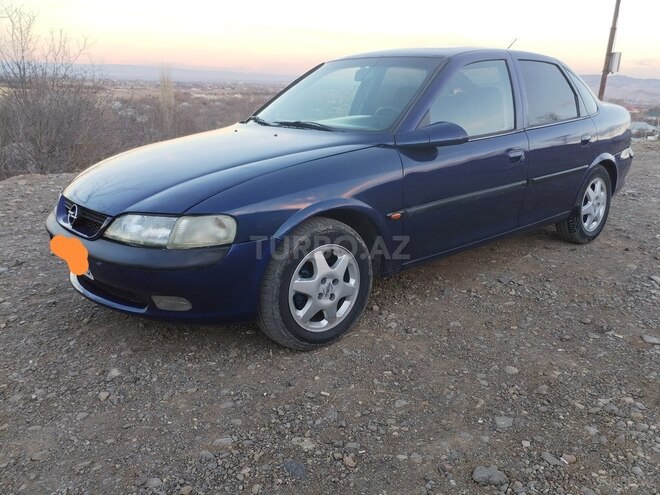 Opel Vectra 1997, 307,179 km - 2.0 l - Qazax