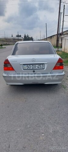 Mercedes C 200 1997, 643,338 km - 2.0 l - Quba