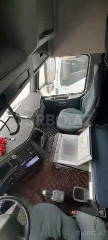 Volvo FH 13 2013, 972,000 km - 13.0 l - Bakı
