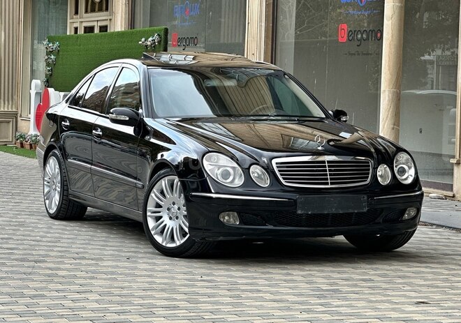 Mercedes E 240 2002, 338,000 km - 2.6 l - Bakı