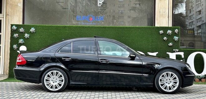 Mercedes E 240 2002, 338,000 km - 2.6 l - Bakı