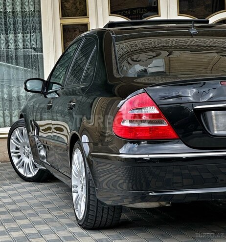 Mercedes E 240 2002, 338,000 km - 2.6 l - Bakı