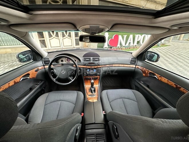 Mercedes E 240 2002, 338,000 km - 2.6 l - Bakı