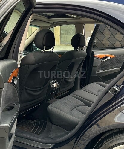 Mercedes E 240 2002, 338,000 km - 2.6 l - Bakı