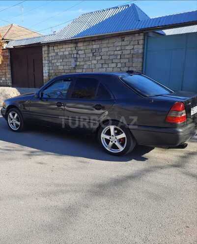 Mercedes C 220 1993, 437,220 km - 2.2 l - Bakı