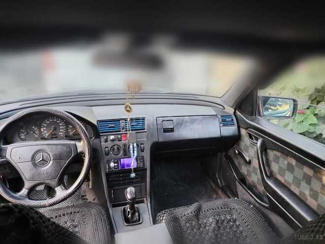 Mercedes C 220 1993, 437,220 km - 2.2 l - Bakı